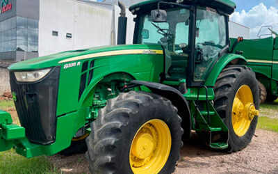 Trator 8335R John Deere